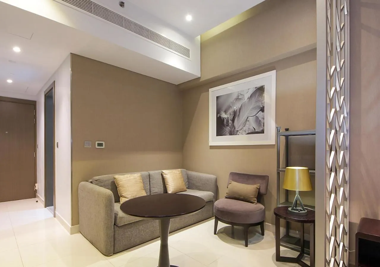 Luxury Damac Studio W Canal View Near Burj Khalifa 두바이 아파트